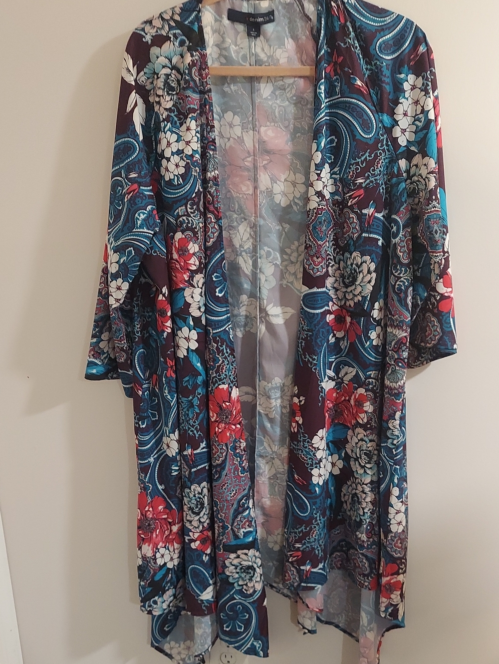 denim 24/7 Floral Open Front Kimono in Blue & Purple Small